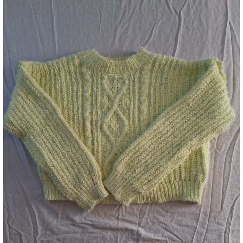 Universal Thread Cable Knit Sweater Womens L XL Crop Pullover Pastel Yellow Flat